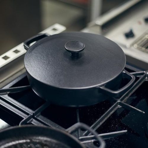 CraneCookwareC2CastIronSautePanHobView